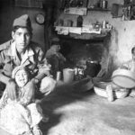 Famille de harkis en mai 1961 (cl. Marc Garanger).