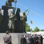 L'ambassadeur de France en Algérie, le 27 avril 2008 à Guelma, lors du dépôt d'une gerbe au monument aux victimes algériennes du 8 mai 1945. (Ph. ambassade de France)