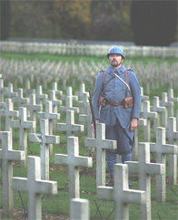 Dans le cimetière de Douaumont (Photo Pascal Brocard)