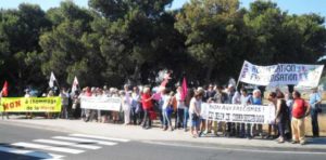 Les opposants aux hommages à l'OAS (Perpignan le 7 juin 2015)