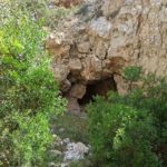 Entrée des grottes de Dahra, photo AJMA.