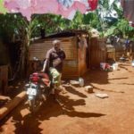 À Mayotte, 80 % de la population vit en dessous du seuil de pauvreté. Ici, le bidonville de Karidjavendza à Kahani. Faid Souhaili/AFP