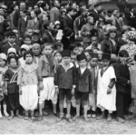 En juillet 1930 à Boufarik (Algérie) © Keystone-France/Gamma Rapho.